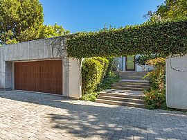 Beautiful House For Rent in Malibu, CA (Photo 4 of 12)