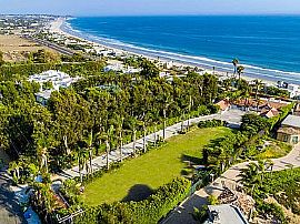 Beautiful House For Rent in Malibu, CA (Photo 1 of 9)