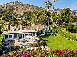 Beautiful House For Rent in Malibu, CA