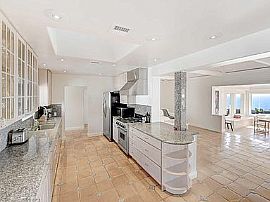 Beautiful House For Rent in Malibu, CA (Photo 8 of 9)