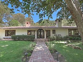 Beautiful House For Rent in Malibu, CA (Photo 1 of 12)