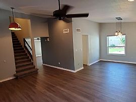 401 W Grandview Rd, Phoenix, Az 85023 in Phoenix, AZ (Photo 2 of 10)