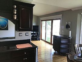 Well Remodeled 3bed 2bath in Sycamore, IL (Photo 10 of 12)