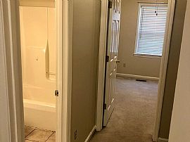 1212 Red Stone Dr, Lexington, Ky in Lexington, KY (Photo 11 of 12)