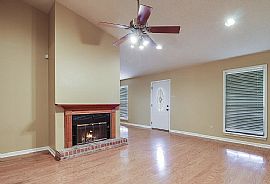 815 Rosedown Ln, Lafayette, La in Lafayette, LA (Photo 4 of 12)