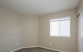 2306 Hollow Oak Ave, North Las Vegas, Nv in North Las Vegas, NV (Photo 9 of 12)