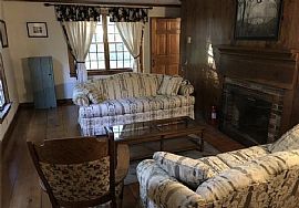 243 Pulpit Rock Rd, Woodstock, Ct 06281 in Woodstock, CT (Photo 4 of 9)