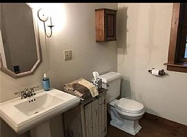 243 Pulpit Rock Rd, Woodstock, Ct 06281 in Woodstock, CT (Photo 6 of 9)