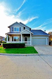 1377 Ne Dutch Ln, Hillsboro, Or in Hillsboro, OR