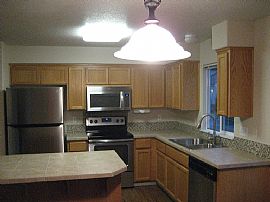 1377 Ne Dutch Ln, Hillsboro, Or in Hillsboro, OR (Photo 4 of 12)