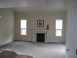 1377 Ne Dutch Ln, Hillsboro, Or in Hillsboro, OR (Photo 6 of 12)