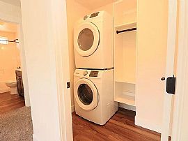 61247 Laurel Springs Ln, Bend, Or in Bend, OR (Photo 8 of 12)