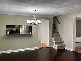 7019 University Ave, Middleton, Wi 53562 in Middleton, WI (Photo 6 of 12)