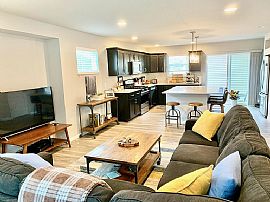 5514 Spring Tide Way, Middleton, Wi 53718 in Madison, WI (Photo 2 of 11)