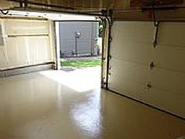 4682 Winthrop Ct, Lake Oswego, Or in Lake Oswego, OR (Photo 6 of 12)