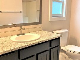 932 Ne Oneonta St, Portland, Or in Portland, OR (Photo 10 of 12)