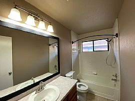 5721 Se 86th St, Oklahoma City, Ok in Oklahoma City, OK (Photo 8 of 12)