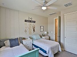 Beautiful House For Rent in Litchfield Park, AZ (Photo 3 of 9)