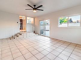 Beautiful House For Rent in Los Angeles, CA (Photo 4 of 11)