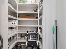 20 Holbrook St Unit 3, Freeport, Me 04032 Townhouse For Rent in Freeport, ME (Photo 4 of 12)