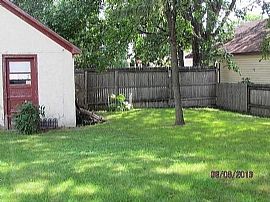 1013 1st St N, Fargo, Nd in Fargo, ND (Photo 3 of 12)