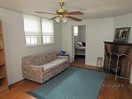 1013 1st St N, Fargo, Nd in Fargo, ND (Photo 8 of 12)