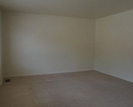 1615 Iratcabal Dr, Sparks, Nv 89436 in Sparks, NV (Photo 5 of 12)