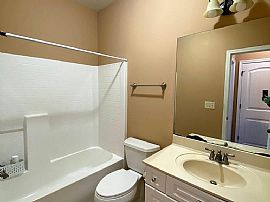 5020 Melrose Way, Hoover, Al 35226 in Hoover, AL (Photo 10 of 12)