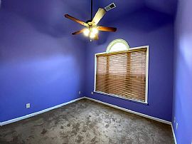 5020 Melrose Way, Hoover, Al 35226 in Hoover, AL (Photo 9 of 12)