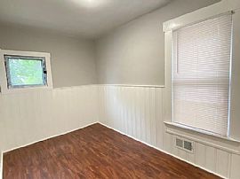  78 W Maynard Ave, Columbus, in Columbus, OH (Photo 7 of 9)