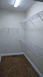 7301 Greenlawn Dr, North Ridgeville in North Ridgeville, OH (Photo 4 of 7)