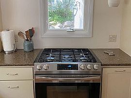 822 Hiawatha Dr, Madison, Wi 53711 in Madison, WI (Photo 3 of 6)