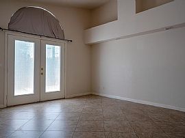 4362 Flagship Ct, Las Vegas, Nv 89121 in Las Vegas, NV (Photo 9 of 12)