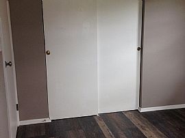 132 E 6th St, Williamstown, Wv 26187 in Williamstown, WV (Photo 6 of 12)