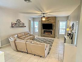 Beautiful House For Rent in Menlo Park, CA (Photo 3 of 6)