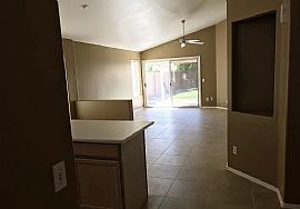 18650 N 42nd St, Phoenix, Az 85050 in Phoenix, AZ (Photo 6 of 12)