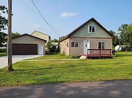 520 Leonard St, Chetek, Wi 54728 in Chetek, WI