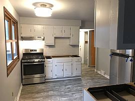 1657 S 59th St, West Allis, Wi 53214 in West Allis, WI (Photo 8 of 8)