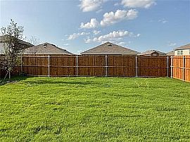 3 Beds Lovely Beautiful Available For Rent in Dallas, TX (Photo 12 of 12)