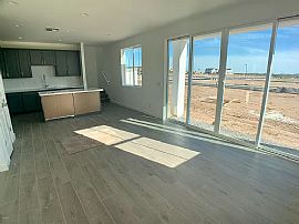 5564 S Keene, Mesa, Az 85212 in Mesa, AZ (Photo 6 of 7)