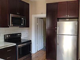 This a Beautiful 2bd_2ba in Colorado,Ready to Move In in Denver, CO (Photo 3 of 4)