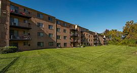 Apartment in Capitol Heights, MD (Photo 5 of 8)