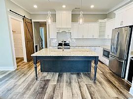 219 Mission St, Madison, Al 35756 in Madison, AL (Photo 5 of 12)