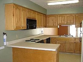 216 Harmon Dr, Auburn, Al 36832 in Auburn, AL (Photo 3 of 8)