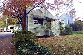 1030 E Churchwell Ave, Knoxville, Tn in Knoxville, TN