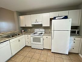 1120 Shady Rest Rd, Chattanooga, Tn in Chattanooga, TN (Photo 6 of 12)