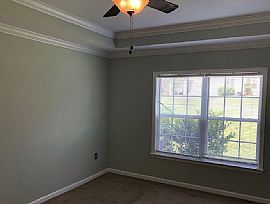 7547 Hawks Cir, Hanahan, Sc in Hanahan, SC (Photo 7 of 12)