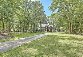 3214 Cottonfield Dr, Mount Pleasant, Sc in Mount Pleasant, SC (Photo 2 of 12)
