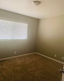 Delightful 3 Bedroom 2.5 Bath Available For Rent in Junction City, KS (Photo 5 of 7)