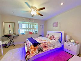 6930 Kenwhite Dr Rental in Dallas, TX (Photo 8 of 12)